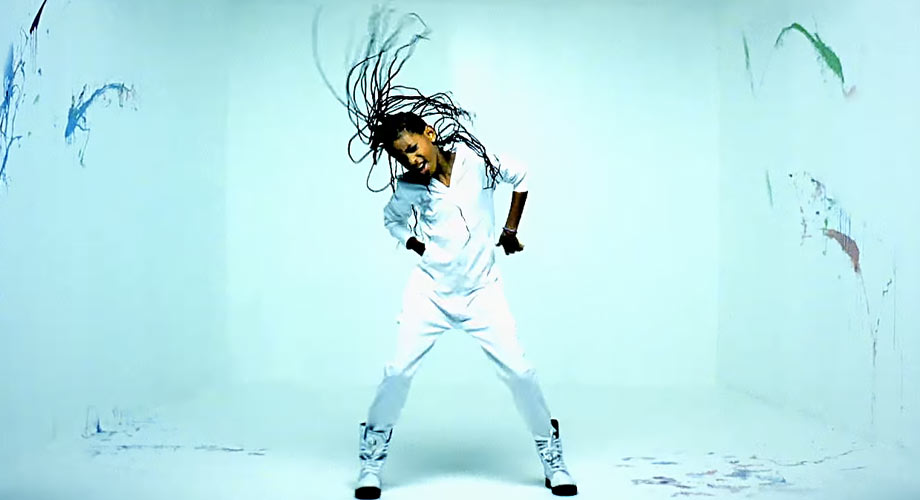 Willow Smith - Whip My Hair